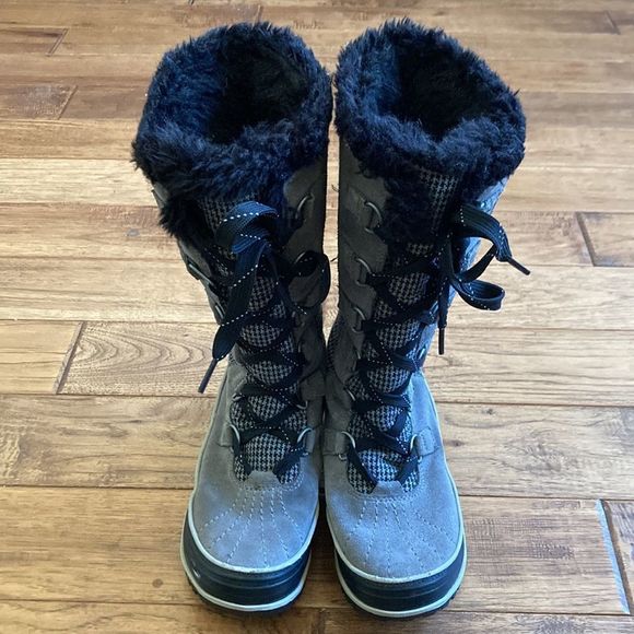 𝅺SOREL Joan of Arctic Boots Winter Snow Faux Fur Gray Houndstooth Plaid Size 7 - Picture 9 of 14